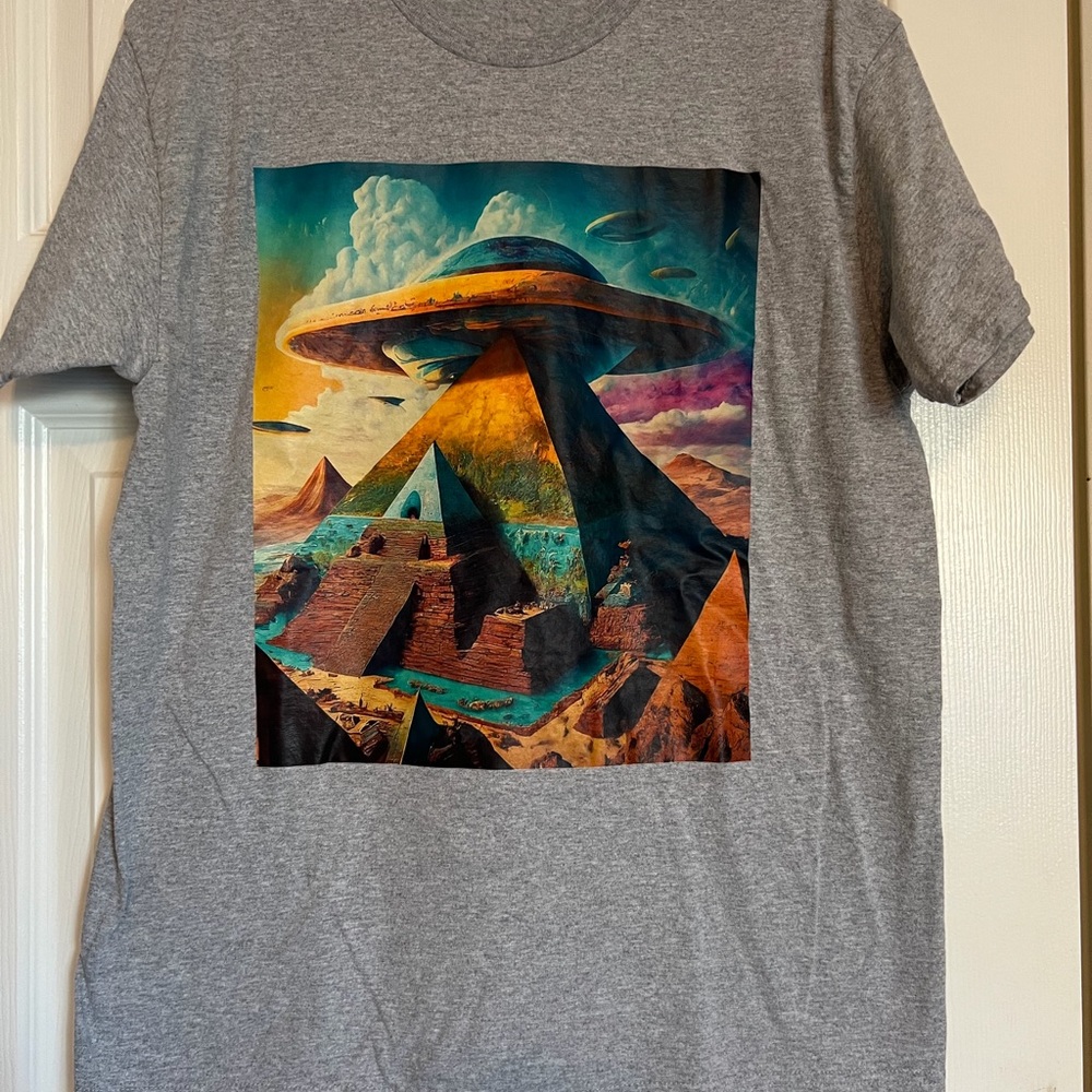 Gildan Gray Heavy Cotton T-Shirt